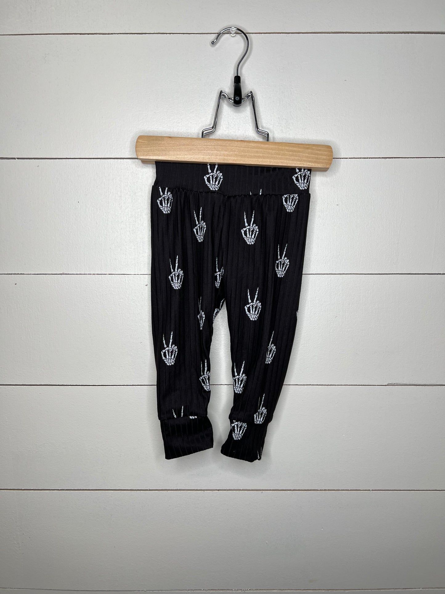 Skeleton leggings